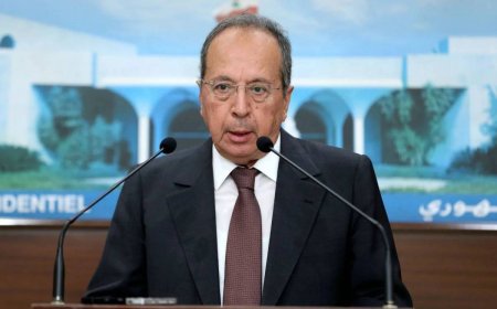 وصفها بحكومة "أبو عمر".. هجوم من السيد على "الفجوة المالية"