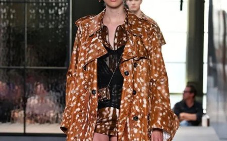 وداعًا للفهد... نقشة الغزال تتقدم بقوة في عالم الموضة!