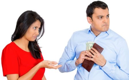 البخل داخل البيت: القصة التي لا يرويها الأزواج!