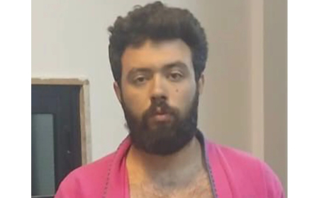 يعاني من اضطرابات عقلية.. هل تعرفون عنه شيئا؟