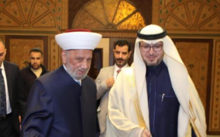 ماذا دار في اللقاء بين دريان وبخاري؟