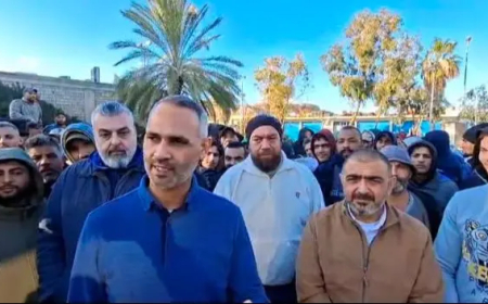 اعتصام لعمال الشركة المشغلة لمعمل معالجة النفايات في سينيق استنكارا للاعتداء على زميل لهم