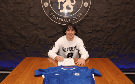 بعدما وقع لتشيلسي.. من هو "ميسي المغرب"؟