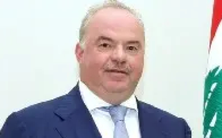 وزير الاتصالات: مؤسف تعرض رئيس الجمهورية لحملات التحامل لمجرد تمسكه بثوابت وطنية تحظى بإجماع