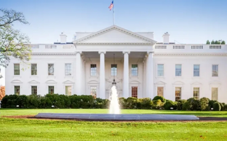 البيت الأبيض يرفض انتقادات وجّهها ستارمر لتصريحات ترامب بشأن دور الحلفاء في أفغانستان