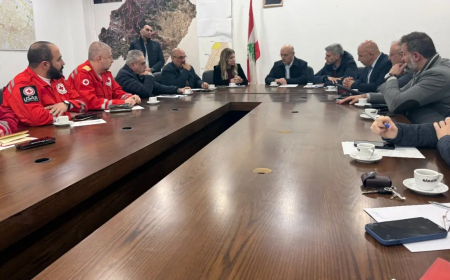 وزير الداخلية يعقد في سرايا طرابلس اجتماعا موسعا بشأن تداعيات انهيار مبنى القبة