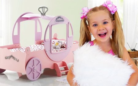 كيف تصنع الشاشة طفلًا لا يشبه الواقع؟ ما لا تقوله فيديوهات الأطفال عن ثمن السعادة !