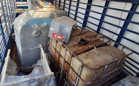 الجيش: دهم منازل مطلوبين في تل الأبيض وضبط معمل نقال لتصنيع الكبتاغون