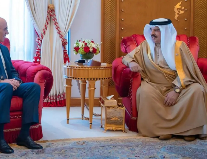 ملك البحرين استقبل الوزير الحجار مؤكدا دعم المملكة لأمن لبنان واستقراره