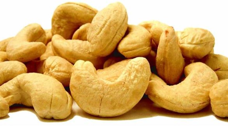 الكاجو النيء أم المحمص.. ما الأفضل للصحة؟