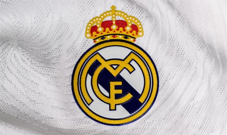 ريال مدريد يكتسح ريال بيتيس ويقلص الفارق مع برشلونة