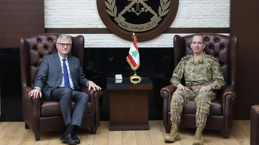 قائد الجيش التقى لاكروا والسفيرة النرويجية ودرغام