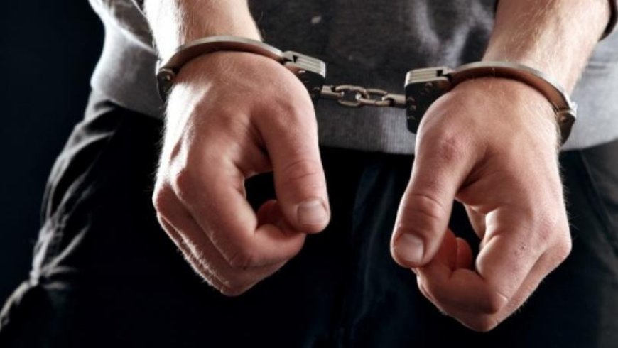 مداهمات وتوقيفات للجيش في عدة مناطق