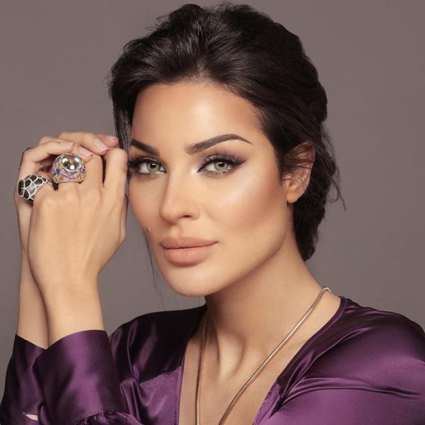 نادين نسيب نجيم تخطف القلوب بلحظة عفوية مع ابنتها هافين!