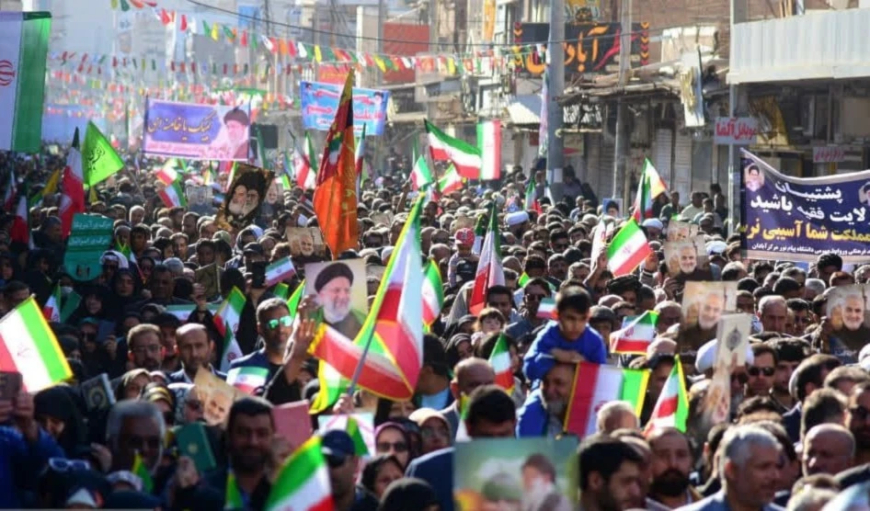 طهران مطمئنّة إلى وضعها الدفاعي..  ترامب للإيرانيين: آتون لإنقاذكم... بالعدوان!