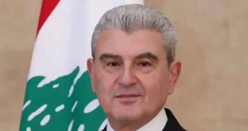 عيسى الخوري: تمسّك حزب الله بسلاحه ورفضه تسليمه للدولة يقود لبنان إلى نظام كونفدرالي