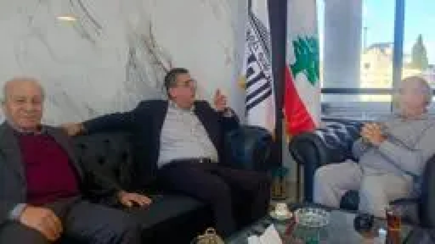 الوزير السابق الحجارعرض شؤونا انمائية مع رئيس بلدية حارة صيدا