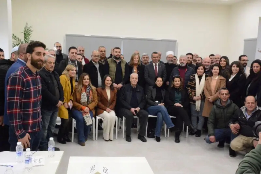 لقاء وطني موسّع لقطاع تربية النحل في الشوف برعاية وزير الزراعة: شراكات فاعلة لتنظيم القطاع وتعزيز استدامته