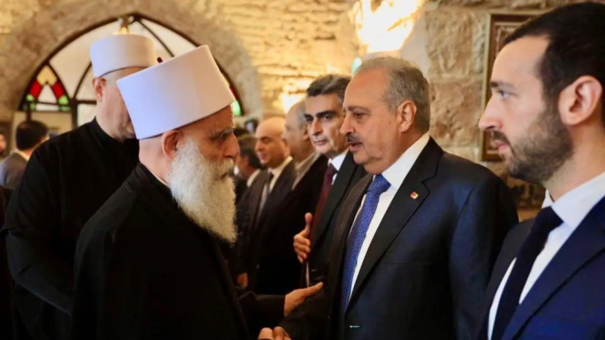 شيخ العقل زار ارسلان في خلدة معزيا بشقيقته وتفقد قرى في غرب عاليه واستقبل شخصيات