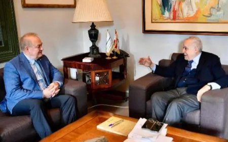 السفير الروسي يزور الوزير سلامة.. ماذا قال عن الملف الايراني؟