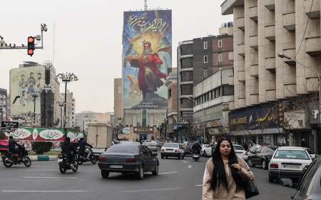 حالة «تأهّب قصوى» في إيران: لا توقّعات كبرى من مفاوضات عُمان