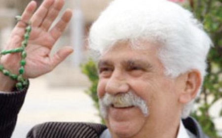 حين يتحوّل التصفيق إلى صمتٍ أبدي… فنانون لفظوا أنفاسهم الأخيرة تحت أضواء المسرح