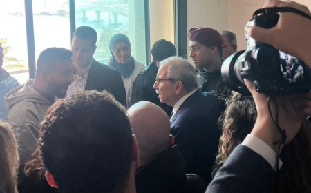 بالصورة.. سلام يتفقد أبنية طرابلس