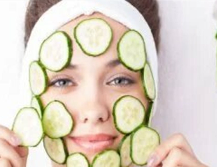 بطرق منزلية.. هكذا تحافظين على نضارة البشرة