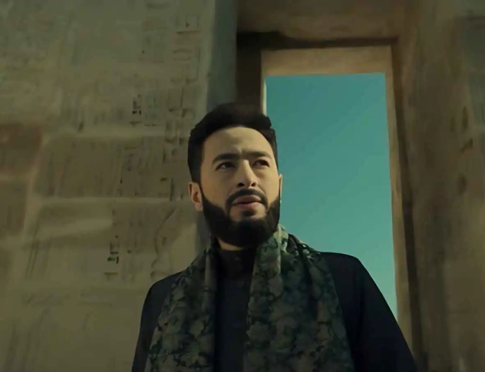 صراع الدم والزمردة يشعل الحلقة 9 من المداح…