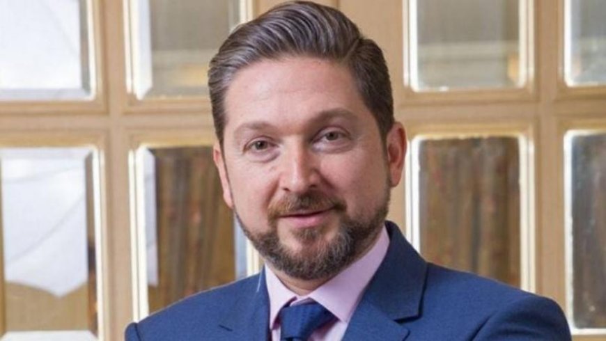 اقتراح عفو عام من فيصل كرامي