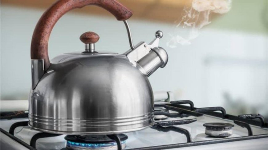 الماء بعد غليه.. هل يصبح مضرا؟