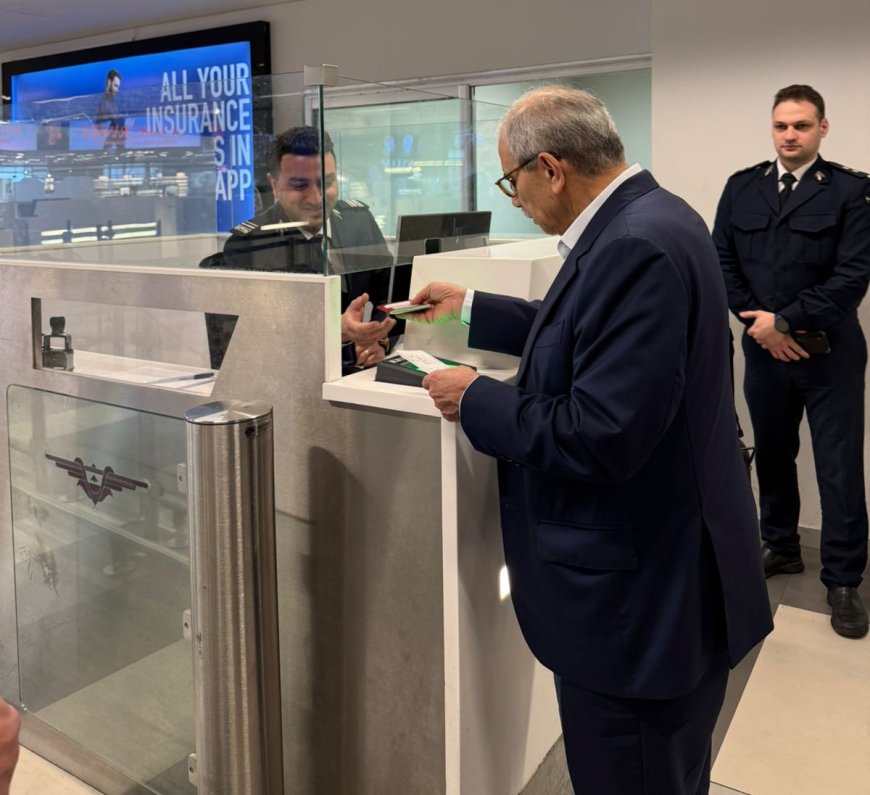 نواف سلام يفاجئ الجميع في مطار بيروت… يغادر كأي مسافر ويتفقد الإجراءات بنفسه!