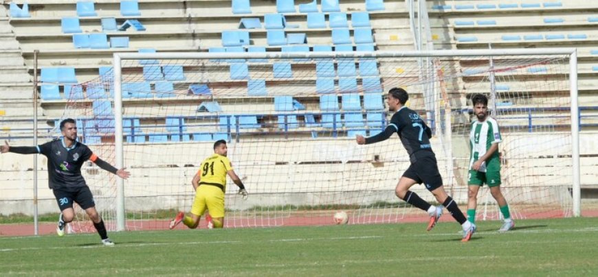 الرياضي العباسية يهزم الانصار المتصدر ويعيد خلط الأوراق