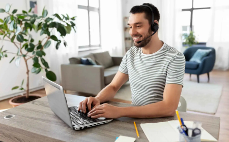 عندما يتحول المنزل إلى مكتب في زمن الحرب… كيف نحافظ على التركيز؟