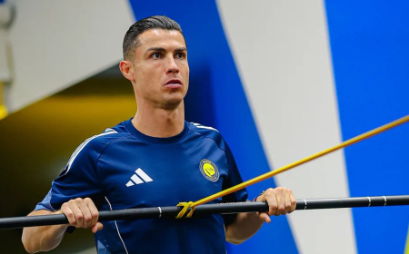 ما سبب زيارة رونالدو الى اسبانيا؟