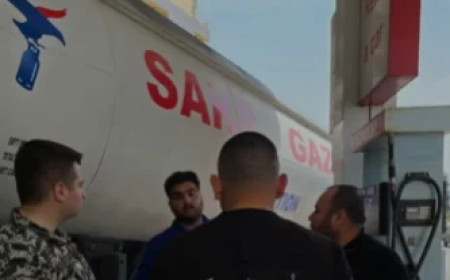 "أمن الدولة" :ختم محطات وقود بالشمع الأحمر