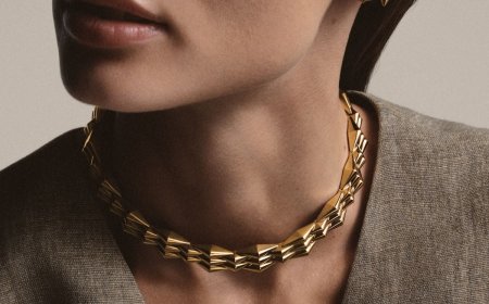 سحر الذهب يزيّن الأزياء الرمضانية ويبرز تفاصيلها التراثية