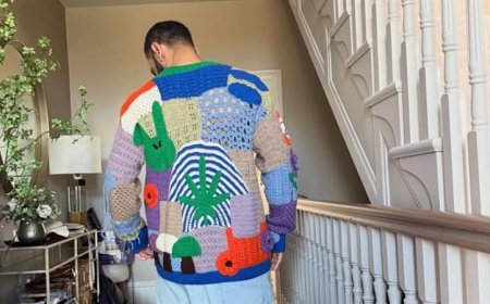 محمد صلاح يعيد للكروشيه رونقه بإطلالة لافتة كم بلغ سعرها ؟