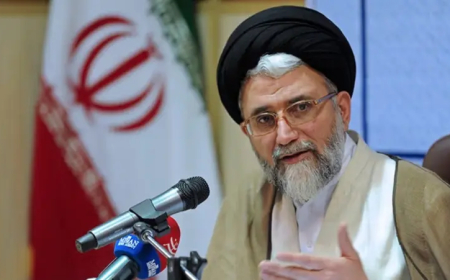 الرئيس الإيراني يؤكد مقتل وزير الاستخبارات إسماعيل خطيب