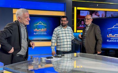  عن رفيق الدرب الاخ والزميل الاعلامي الشهيد محمد شري وزوجته الحاجة ام حسن رحمهما الله 