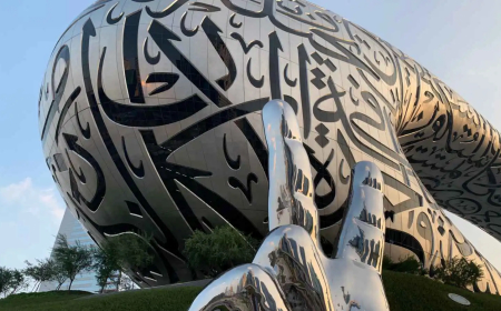 لماذا يُعد متحف المستقبل في دبي أيقونة الجمال والابتكار عالمياً؟