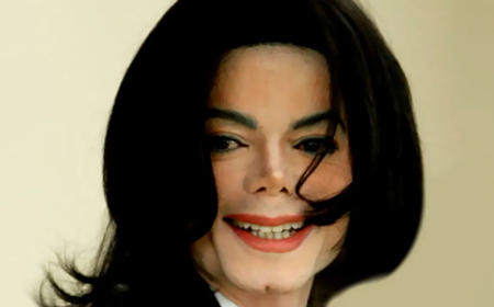 تماثيل  أطفال و أبواب خلفية ...تفاصيل صادمة من داخل منزل مايكل جاكسون!