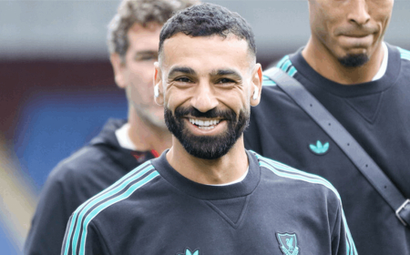 بعد اعلانه مغادرة ليفربول نهاية الموسم.. كم سيتضاعف راتب محمد صلاح ؟