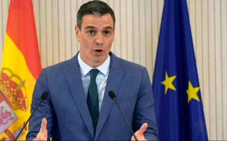 رئيس وزراء اسبانيا: اسرائيل تريد تدمير لبنان كما دمرت غزة