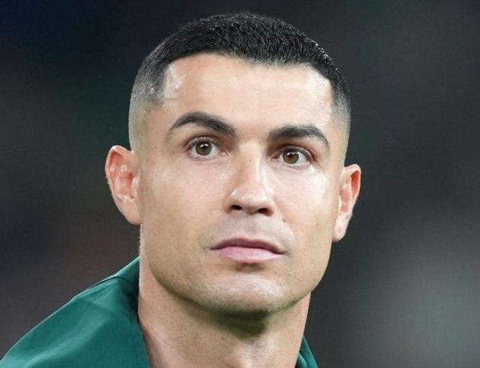 رونالدو يغادر السعودية بعد اندلاع الحرب.. وهذه هي وجهته