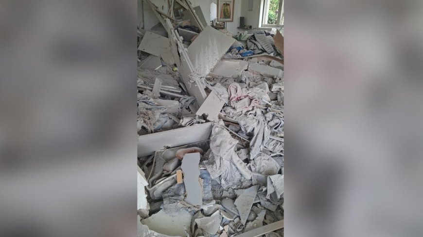 بالصور.. هجوم صاروخي على تل أبيب