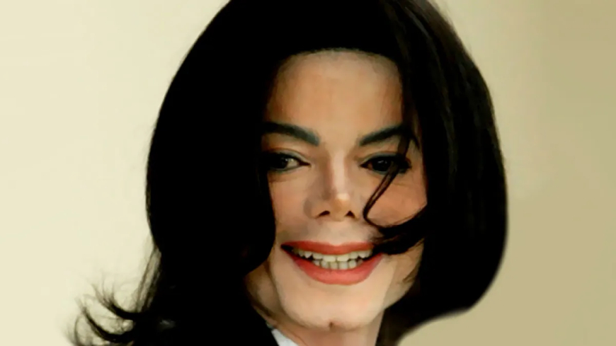 تماثيل  أطفال و أبواب خلفية ...تفاصيل صادمة من داخل منزل مايكل جاكسون!