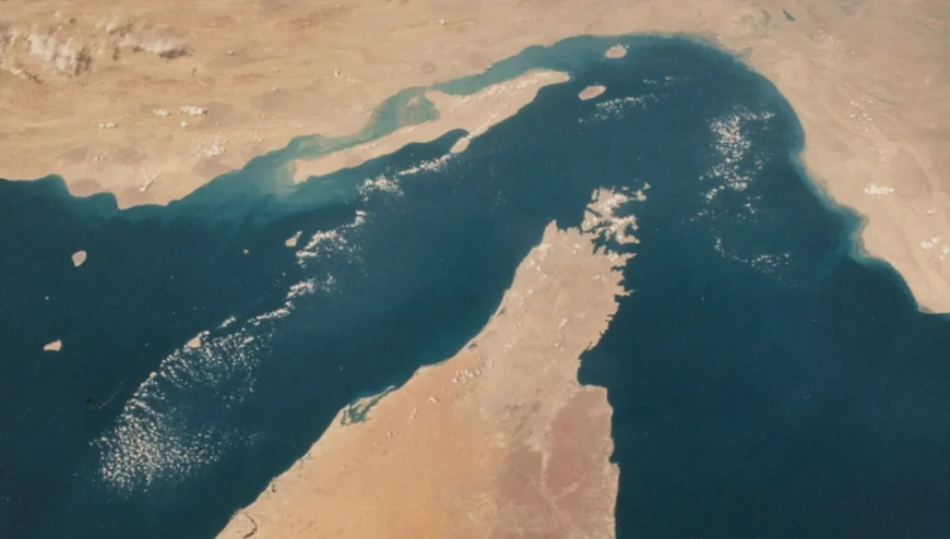 ما هي "هدية طهران" مقابل "تهدئة ترامب"؟