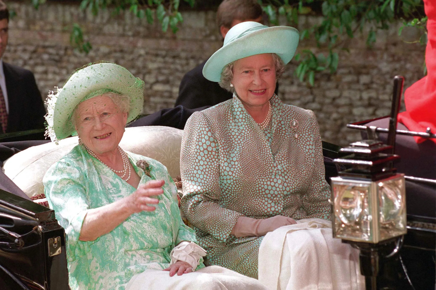 توفيت في مثل هذا اليوم.. الملكة اليزابيت الأم سيدة الصمود البريطاني في زمن الحرب