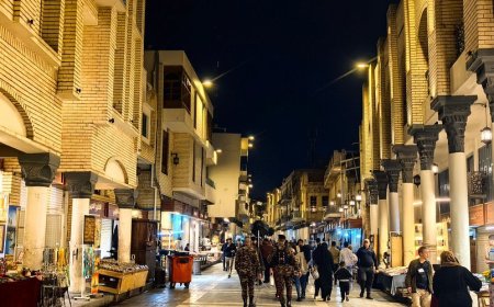 شارع المتنبي… قلب بغداد الثقافي ينبض من جديد بعد سنوات الألم